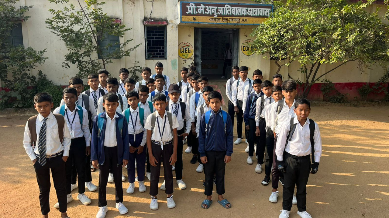 रायपुर : अनुसूचित जाति बालक प्री-मेट्रिक छात्रावास में शिक्षा, अनुशासन और कैरियर मार्गदर्शन से संवरता भविष्य