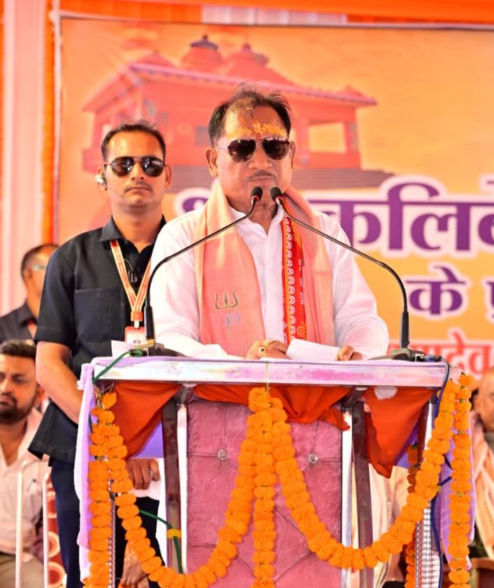 रायपुर : मंदिर केवल आस्था का केंद्र नहीं, बल्कि समाज को जोड़ने और संस्कृति-परंपराओं को जीवंत बनाए रखने का सशक्त माध्यम: मुख्यमंत्री श्री विष्णुदेव साय