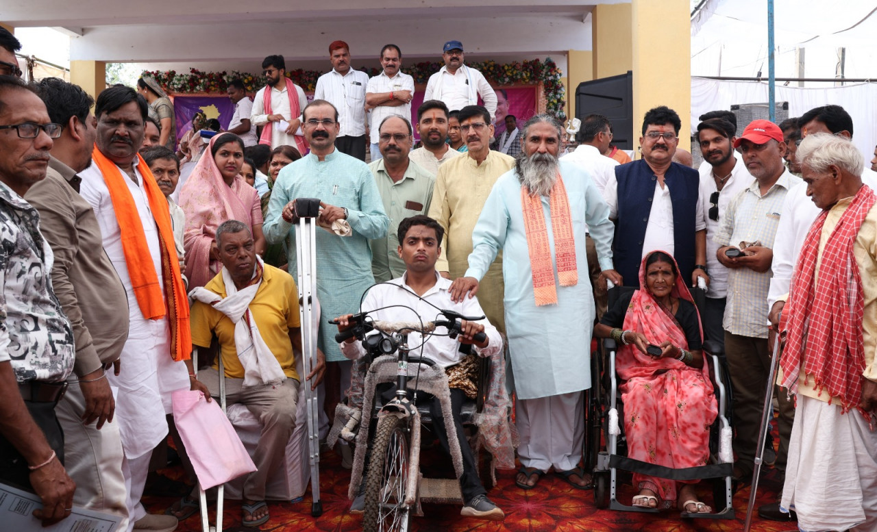 रायपुर : शासन-प्रशासन के कार्यों का मूल्यांकन हेतु आयोजित किया जा रहा है सुशासन तिहार: सांसद श्री नाग