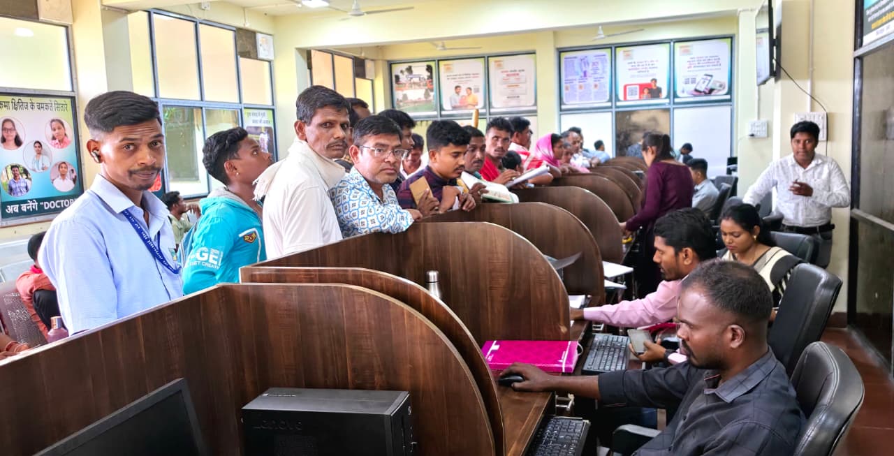 रायपुर : दफ्तरों की भागदौड़ पर लगा ब्रेक, सिंगल विंडो ने कम की दूरी