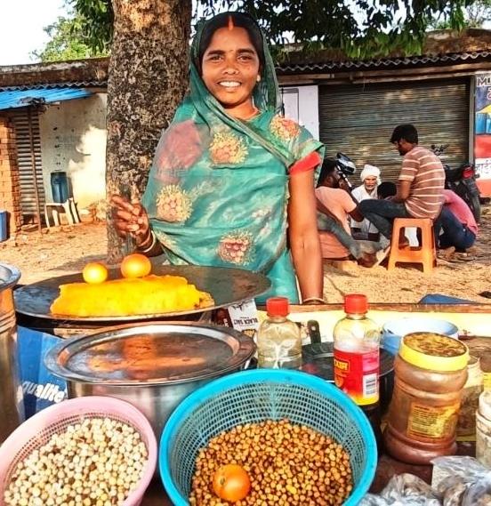 रायपुर : ‘लखपति दीदी’ बनीं उमा: समूह की मदद से बदली जिंदगी, अब दूसरों के लिए बनीं प्रेरणा