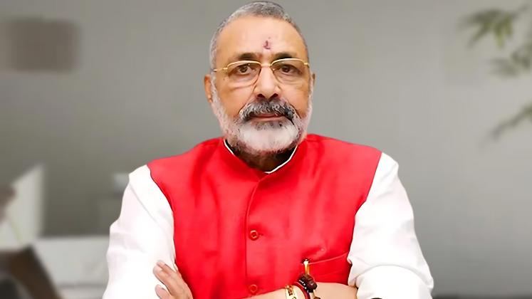 आर्टिकल : स्मार्ट, संवहनीय, बेजोड़: टेक्निकल टेक्सटाइल इस तरह बुन रहे हैं फुटवियर में भारत का भविष्य