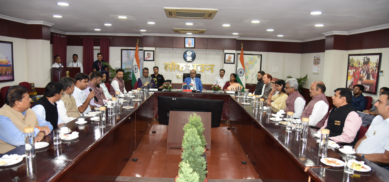 रायपुर : पर्यावरण संरक्षण, विशेष पिछड़ी जनजातियों के उत्थान, ब्रेस्ट कैंसर जागरूकता के लिए रोटेरियन निभाएं सक्रिय भूमिका-श्री डेका