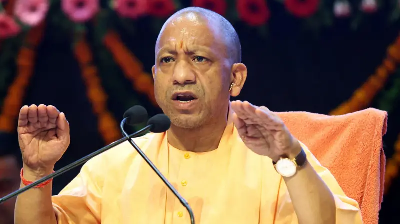 बेटी, बेटी होती है….बेटी का सम्मान होना चाहिए, बेटी के ख़िलाफ़ कोई भी अपमानजनक टिप्पणी स्वीकार नहीं की जानी चाहिए : मुख्यमंत्री योगी