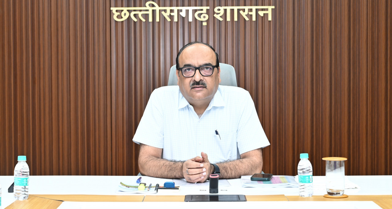 रायपुर : जल जीवन मिशन 2.0 छत्तीसगढ़ में ग्रामीण पेयजल योजनाओं के संचालन और रखरखाव नीति पर उच्च स्तरीय बैठक संपन्न