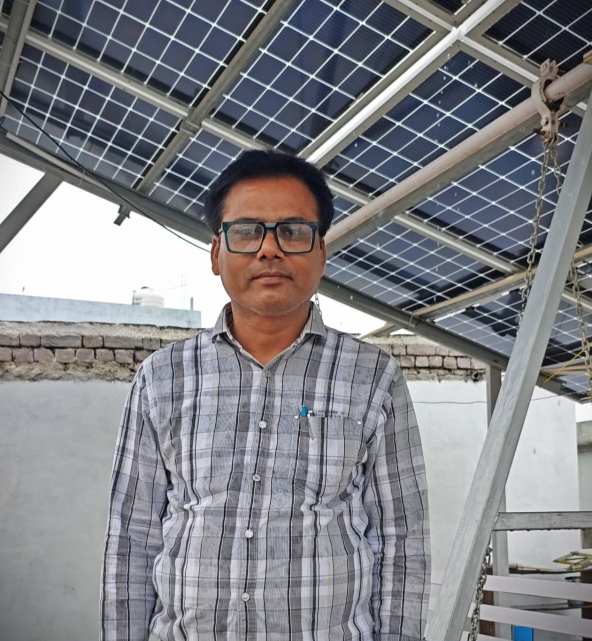 रायपुर : पीएम सूर्य घर मुफ्त बिजली योजना से बालोद के महेश कुमार का बिजली बिल हुआ ‘शून्य’