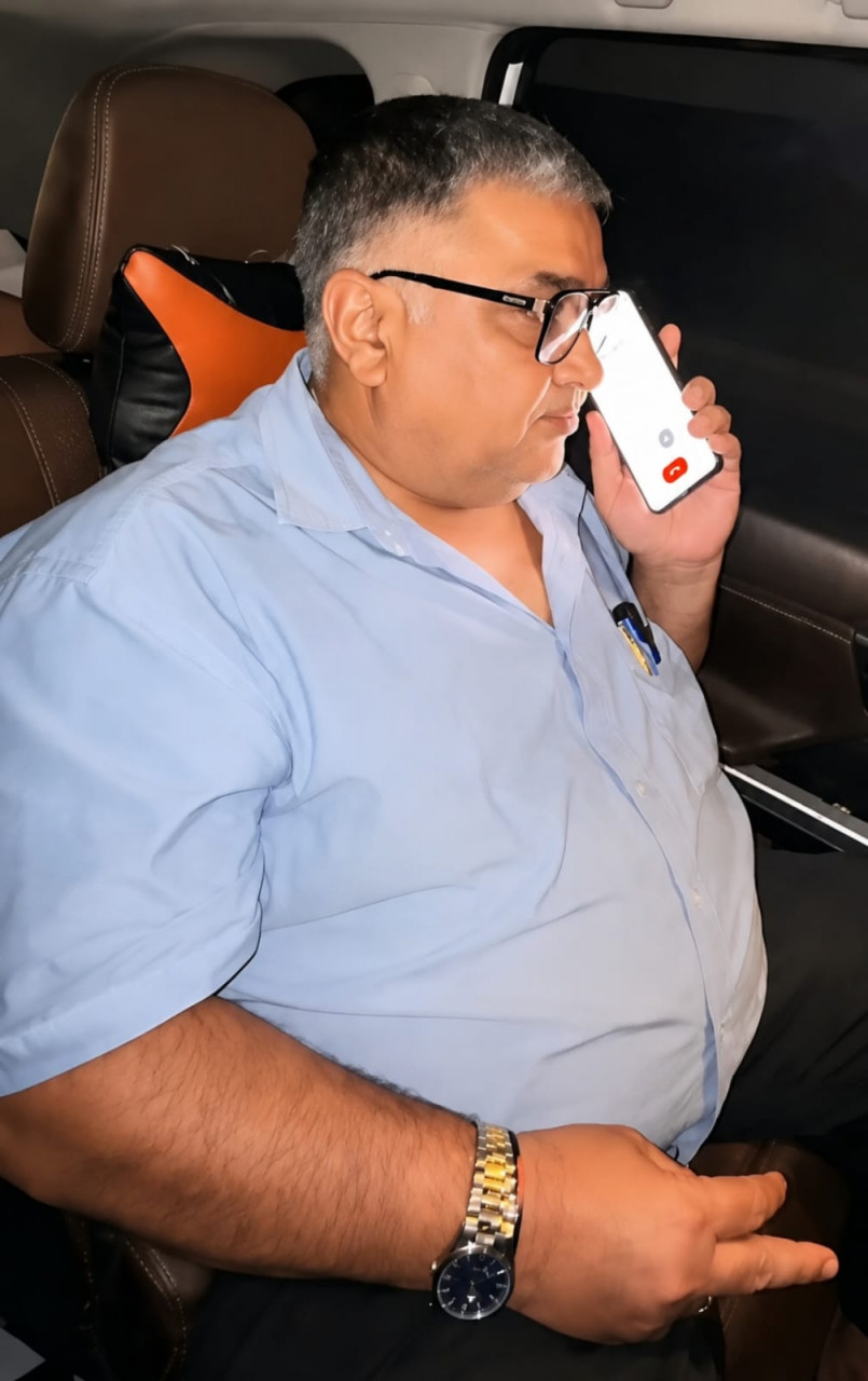 रायपुर : मुख्यमंत्री श्री विष्णुदेव साय ने अंतरराष्ट्रीय लोक कलाकार श्री विक्रम यादव के उपचार के दिए निर्देश