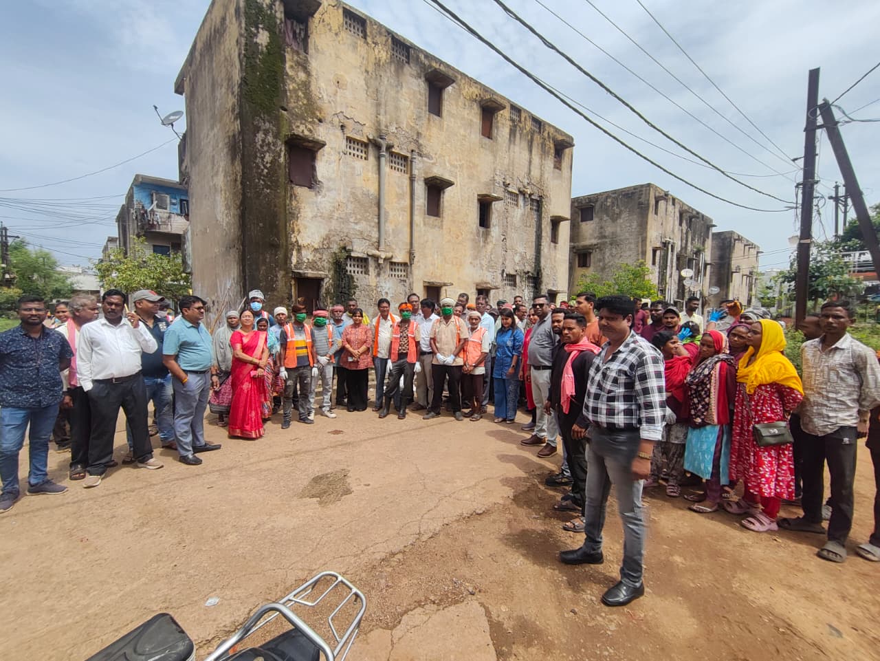 निगम जोन 7 ने वार्ड 22 में शनिवार को 35 सफाई कामगारों के गैंग से चलाया विशेष सफाई अभियान