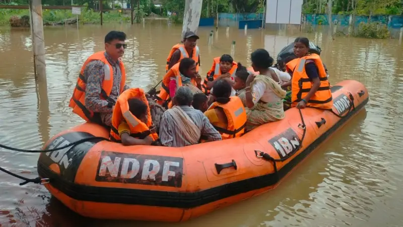 असम में बाढ़ की स्थिति चिंताजनक बनी, अब तक राज्य में बाढ़ से मरने वालों की कुल संख्या 41 हुई