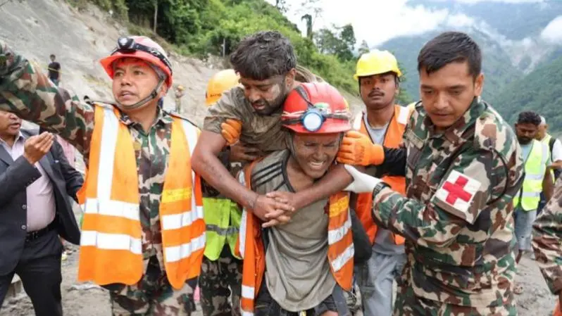 नेपाल में बाढ़ के बाद मरने वालों की संख्या 1295 पहुची, 5,053 लोग अभी भी लापता, वहीं बारिश के लिए ‘येलो अलर्ट’ जारी