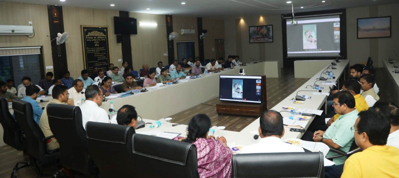 रायपुर : सेवा संकल्प अभियान के सफल क्रियान्वयन को लेकर प्रभारी मंत्री श्री अरुण साव ने ली वर्चुअल बैठक